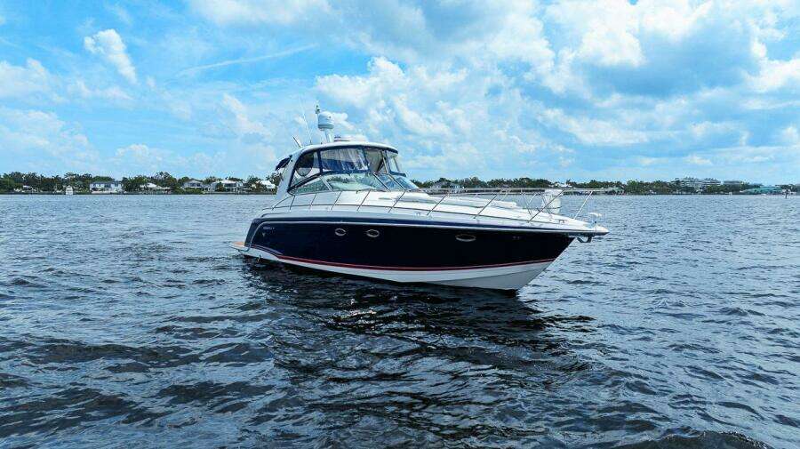 Pura Vida 40ft Formula Yacht For Sale