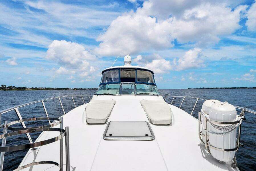 Pura Vida 40ft Formula Yacht For Sale
