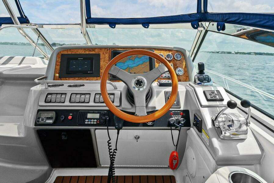 Pura Vida 40ft Formula Yacht For Sale