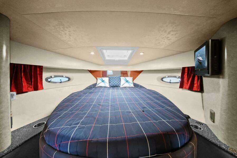Pura Vida 40ft Formula Yacht For Sale