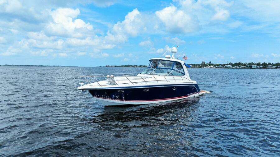 Pura Vida 40ft Formula Yacht For Sale