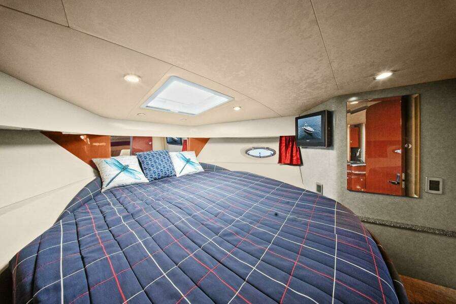 Pura Vida 40ft Formula Yacht For Sale