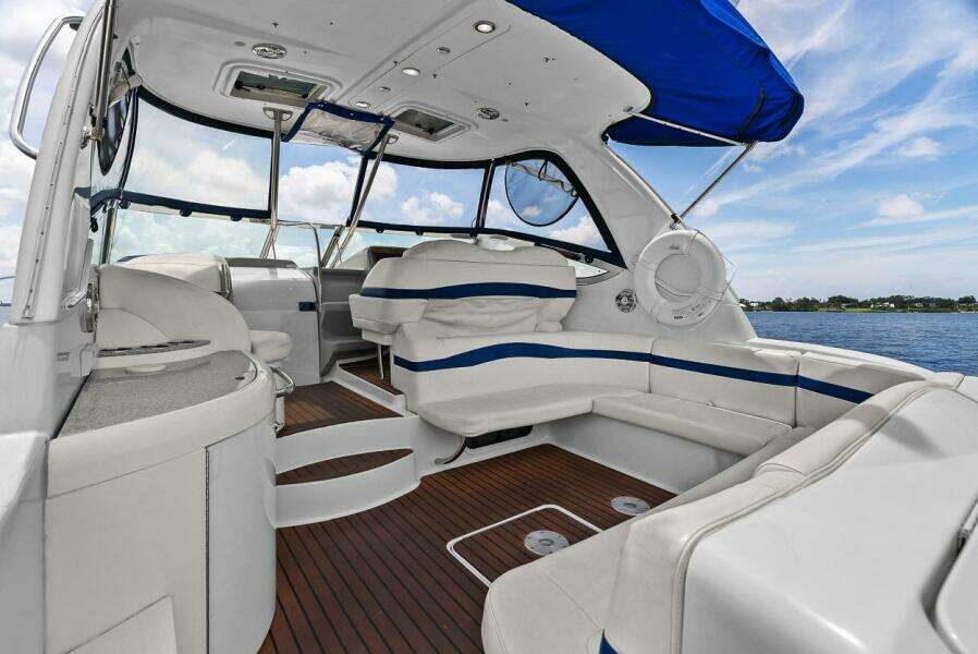 Pura Vida 40ft Formula Yacht For Sale