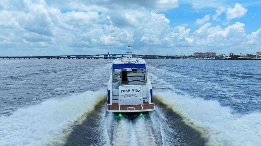 Pura Vida 40ft Formula Yacht For Sale