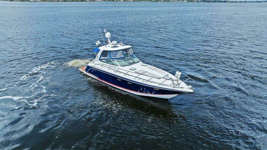 Pura Vida 40ft Formula Yacht For Sale