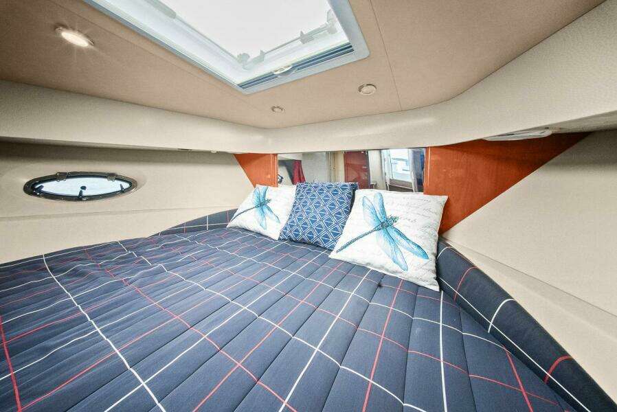 Pura Vida 40ft Formula Yacht For Sale