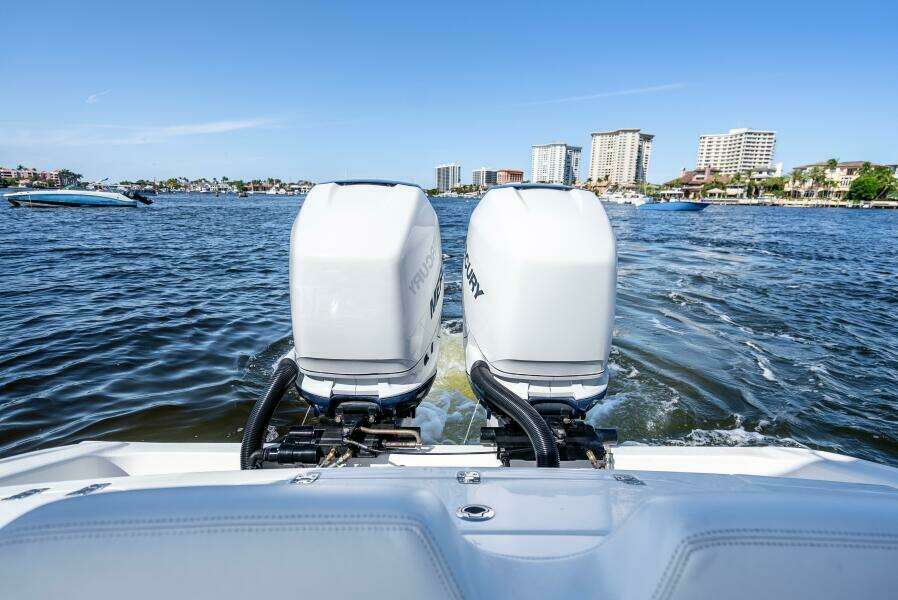 34ft Midnight Express Yacht For Sale