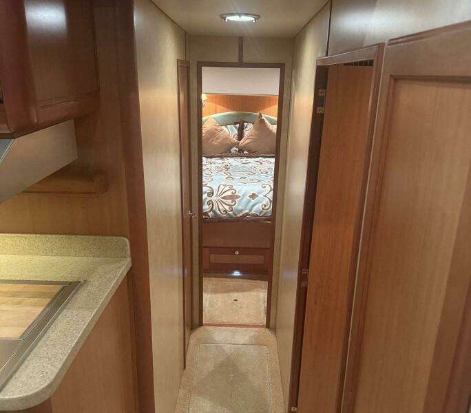 47ft Mainship Yacht For Sale