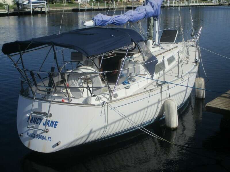 30ft Sabre Yacht For Sale