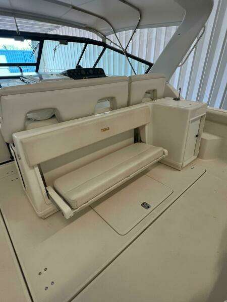 35ft Tiara Yachts Yacht For Sale