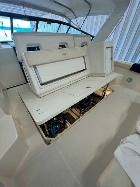 35ft Tiara Yachts Yacht For Sale