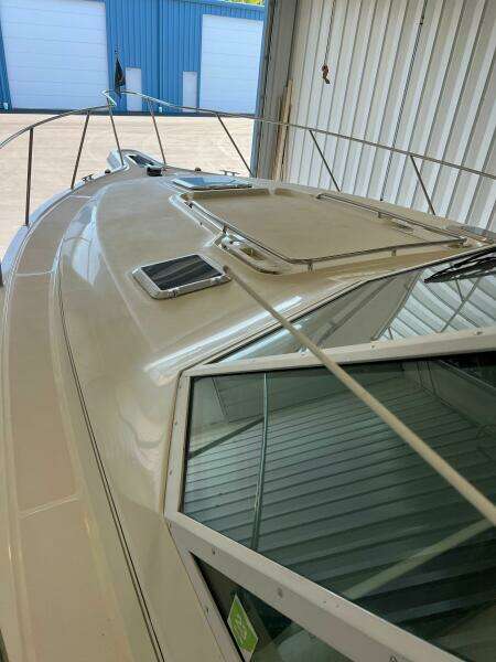 35ft Tiara Yachts Yacht For Sale
