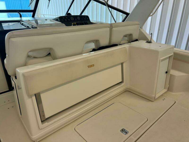 35ft Tiara Yachts Yacht For Sale