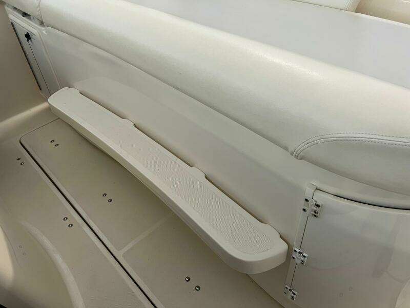 35ft Tiara Yachts Yacht For Sale