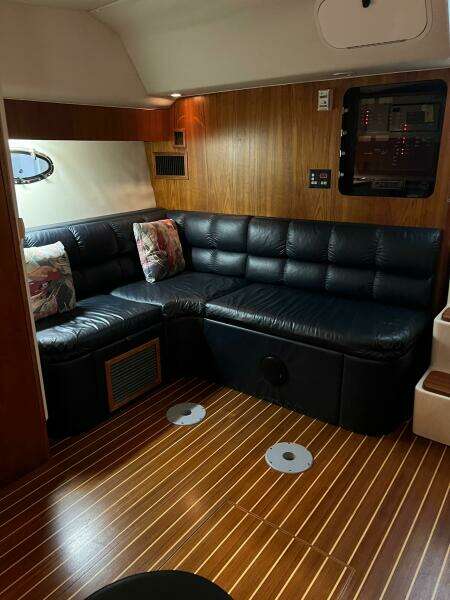 35ft Tiara Yachts Yacht For Sale