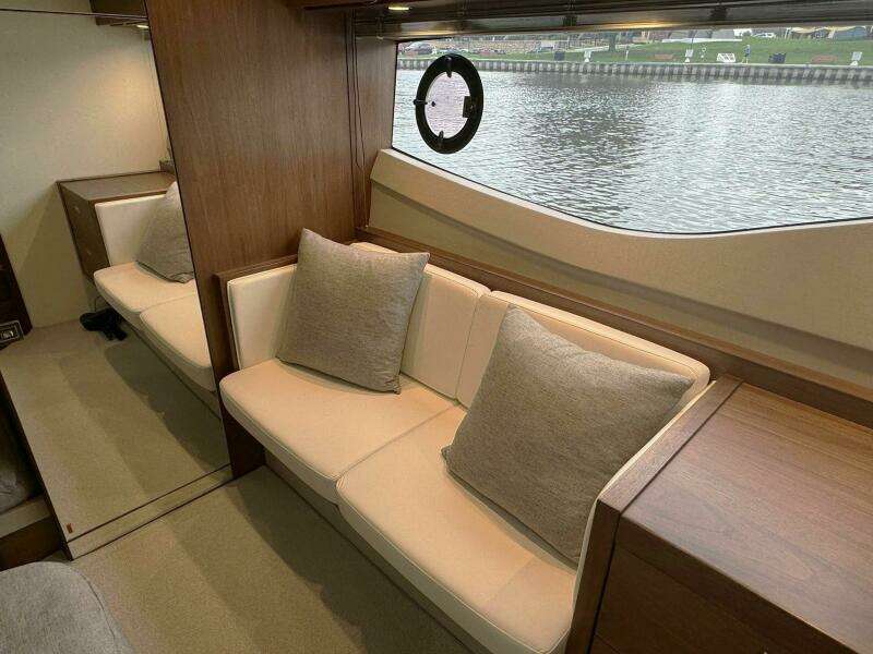 40ft Princess Yacht For Sale