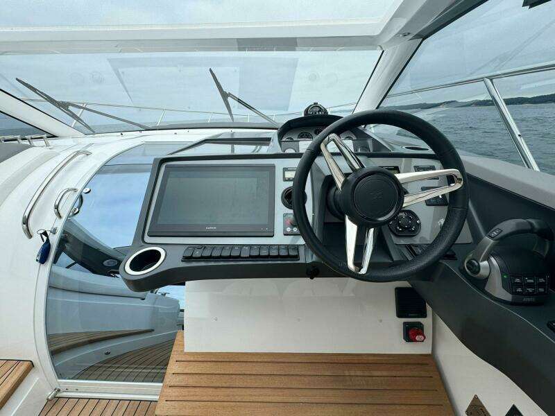 40ft Princess Yacht For Sale