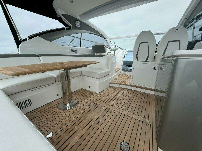 40ft Princess Yacht For Sale