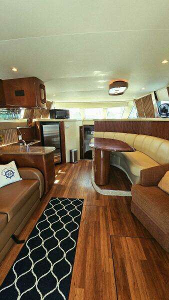 42ft Carver Yacht For Sale