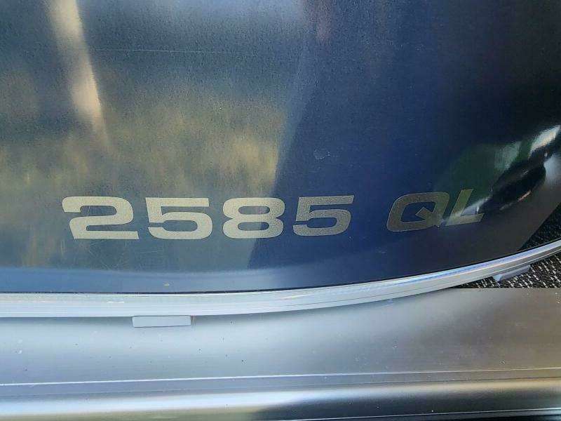 25ft Avalon Yacht For Sale