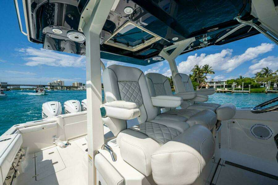 OUR TRADE 37ft Pursuit Yacht For Sale