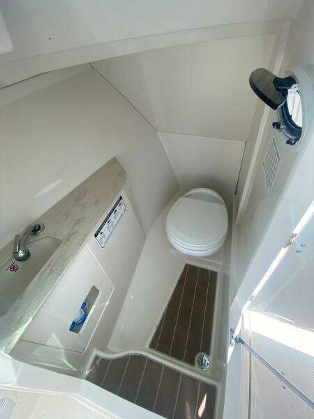 27ft Sailfish Yacht For Sale