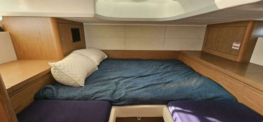 Mambo Italiano 38ft Beneteau Yacht For Sale