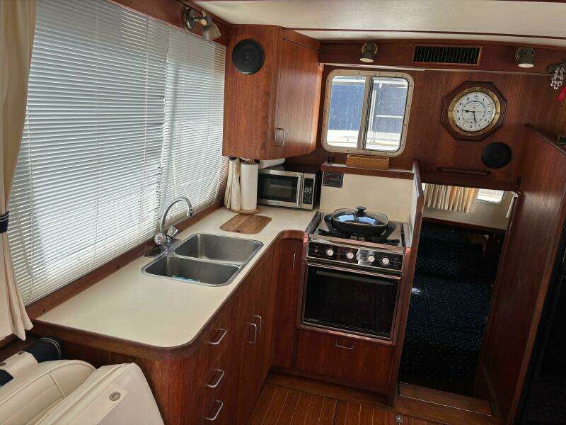 36ft Sabre Yacht For Sale
