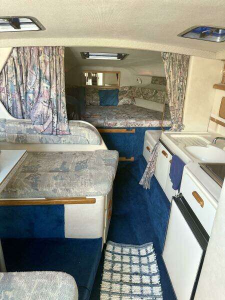 29ft Sea Ray Yacht For Sale