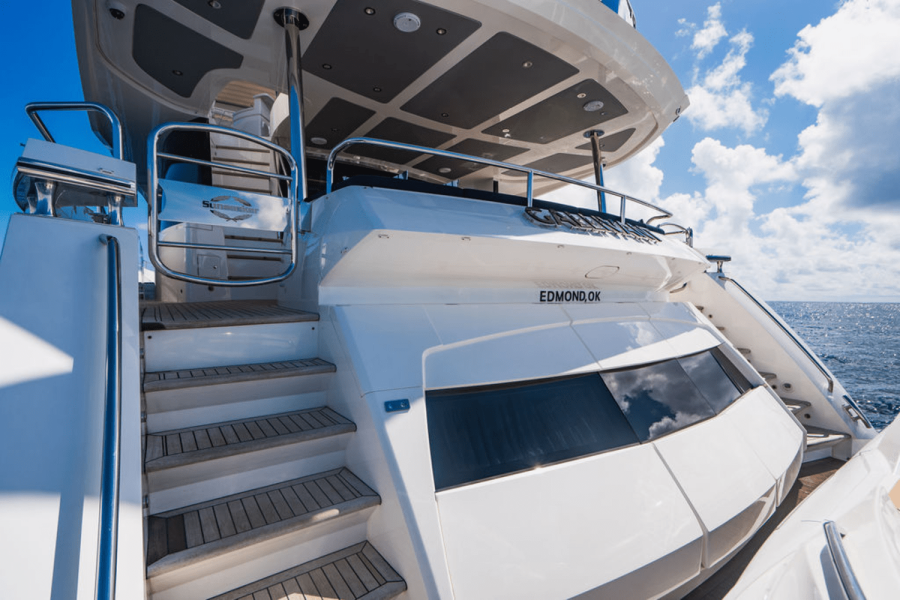 86ft Sunseeker Yacht For Sale