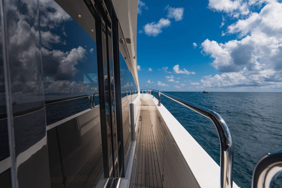 86ft Sunseeker Yacht For Sale