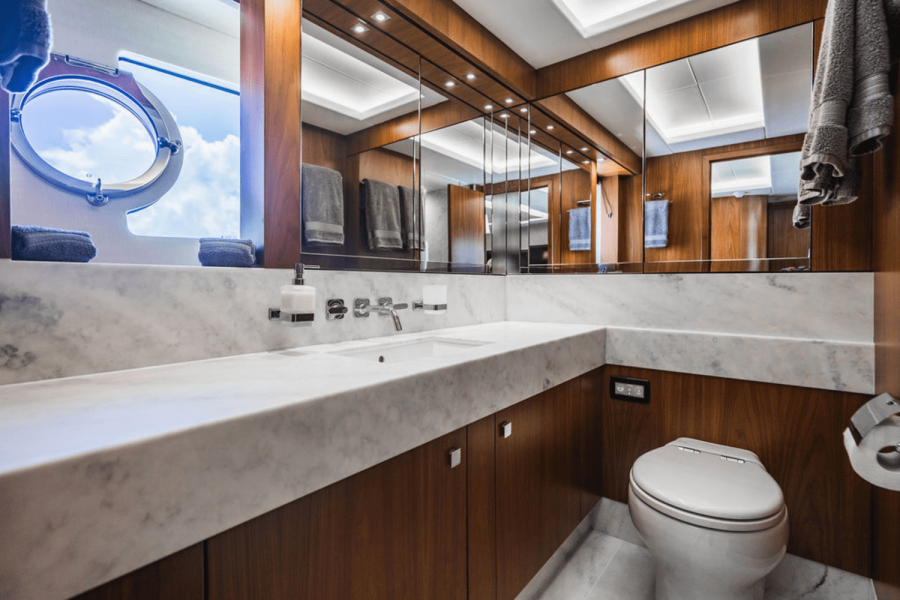 86ft Sunseeker Yacht For Sale