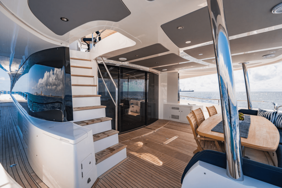 86ft Sunseeker Yacht For Sale