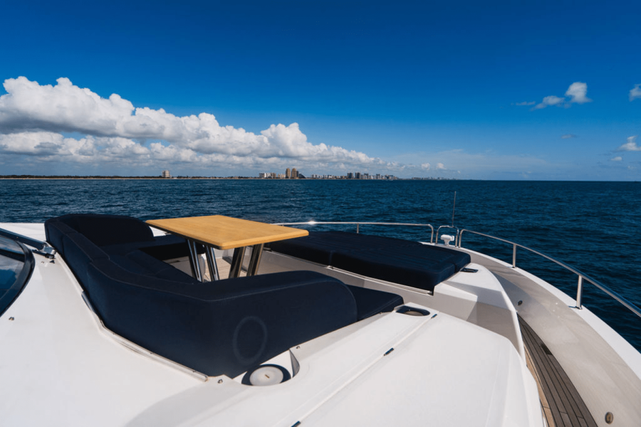 86ft Sunseeker Yacht For Sale