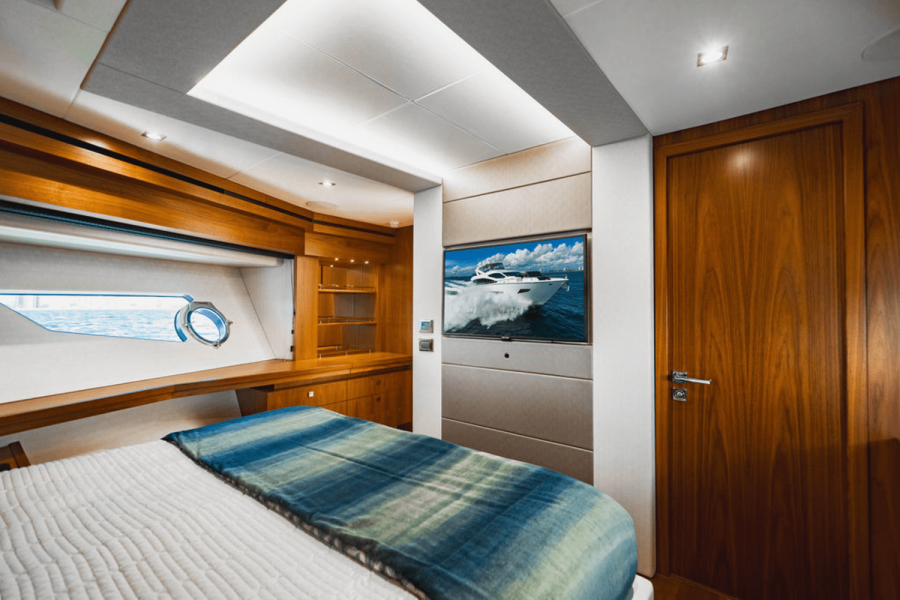86ft Sunseeker Yacht For Sale