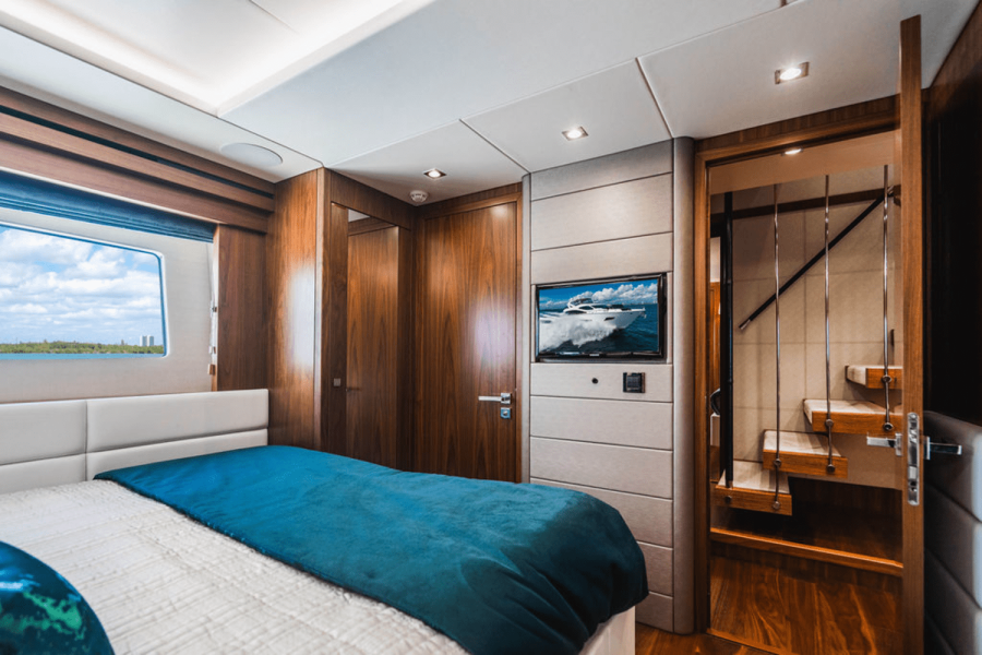 86ft Sunseeker Yacht For Sale