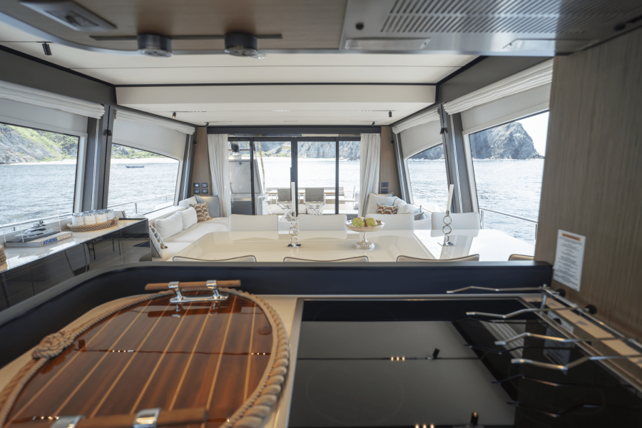 73ft Ferretti Yacht For Sale