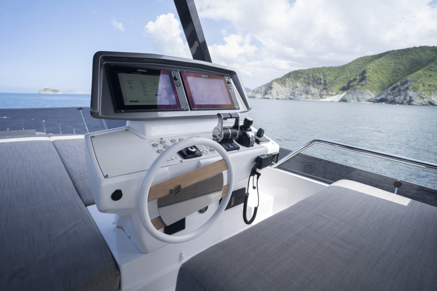 73ft Ferretti Yacht For Sale