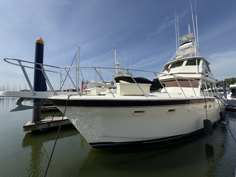 photo of 60' Hatteras 60 Enclosed Bridge 1985