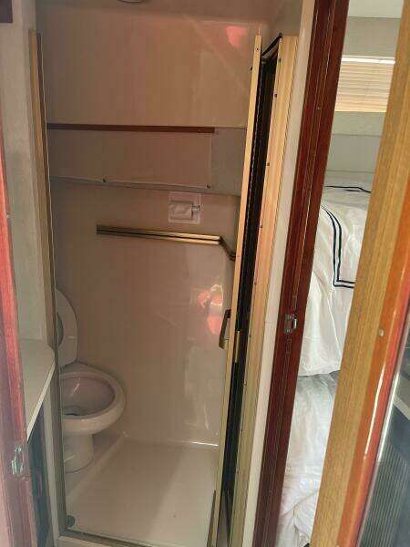 Pocket Change 46ft Sea Ray Yacht For Sale