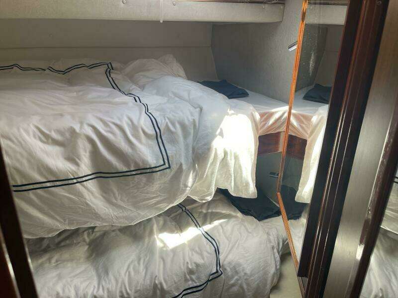 Pocket Change 46ft Sea Ray Yacht For Sale