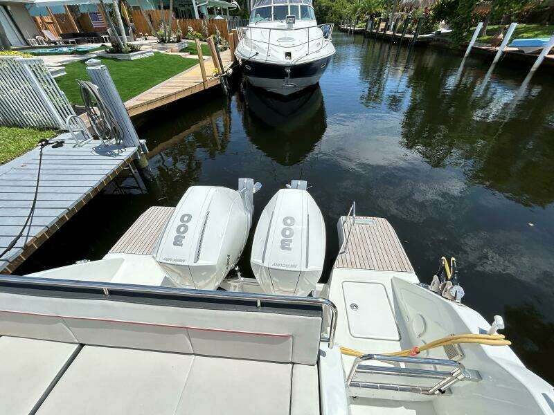 Rosie 3 35ft Jeanneau Yacht For Sale
