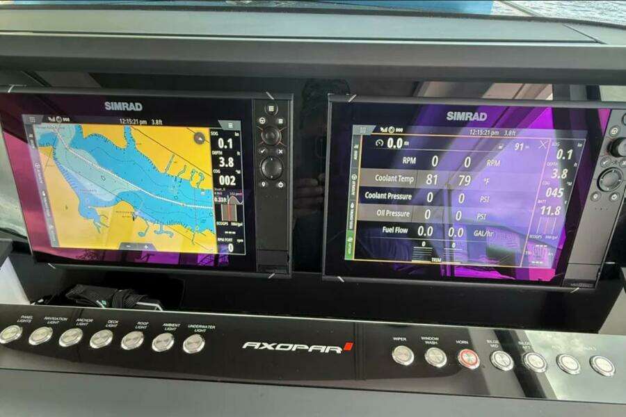 TAKI 37ft Axopar Yacht For Sale