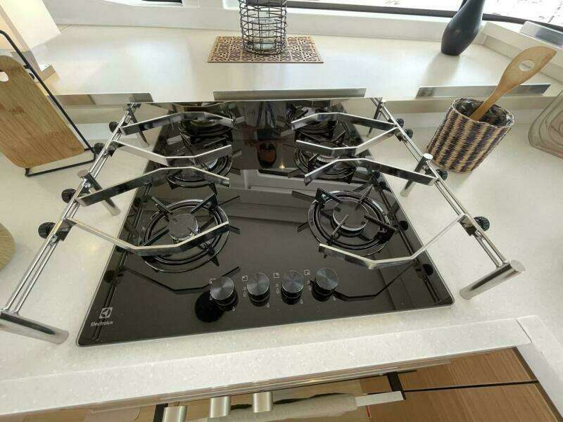 Bali 4.4 Stove