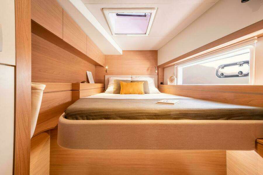 Bali 4.4 Guest Cabin Stbd Fwd