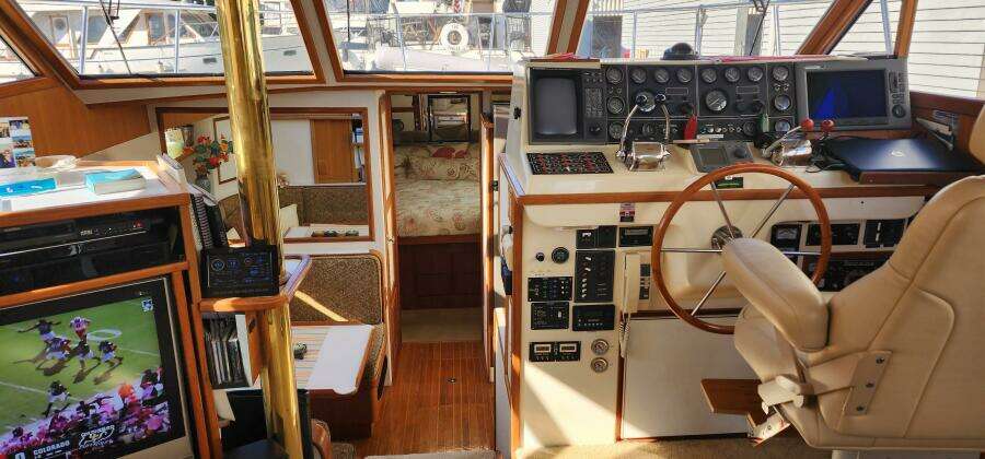 SEQUEL 44ft Vantare Yacht For Sale