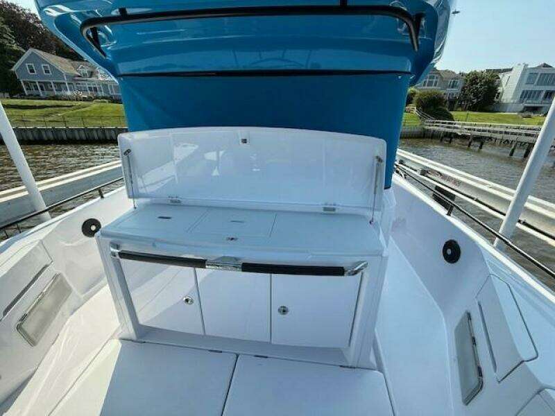 37ft Axopar Yacht For Sale