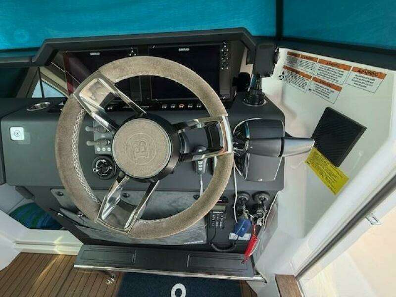 37ft Axopar Yacht For Sale
