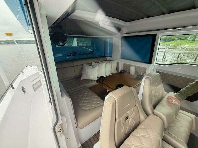 37ft Axopar Yacht For Sale