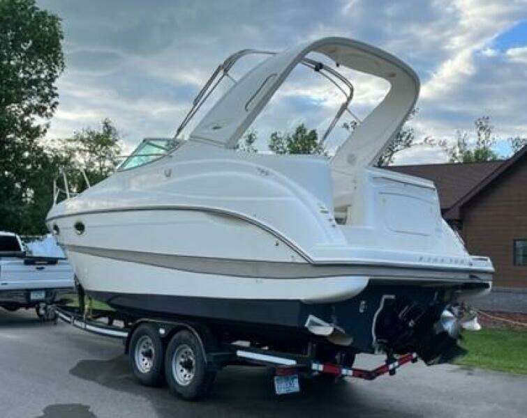 27ft Maxum Yacht For Sale
